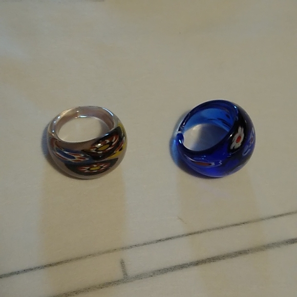 Blown glass rings size 8 to 9 - Picture 2 of 3